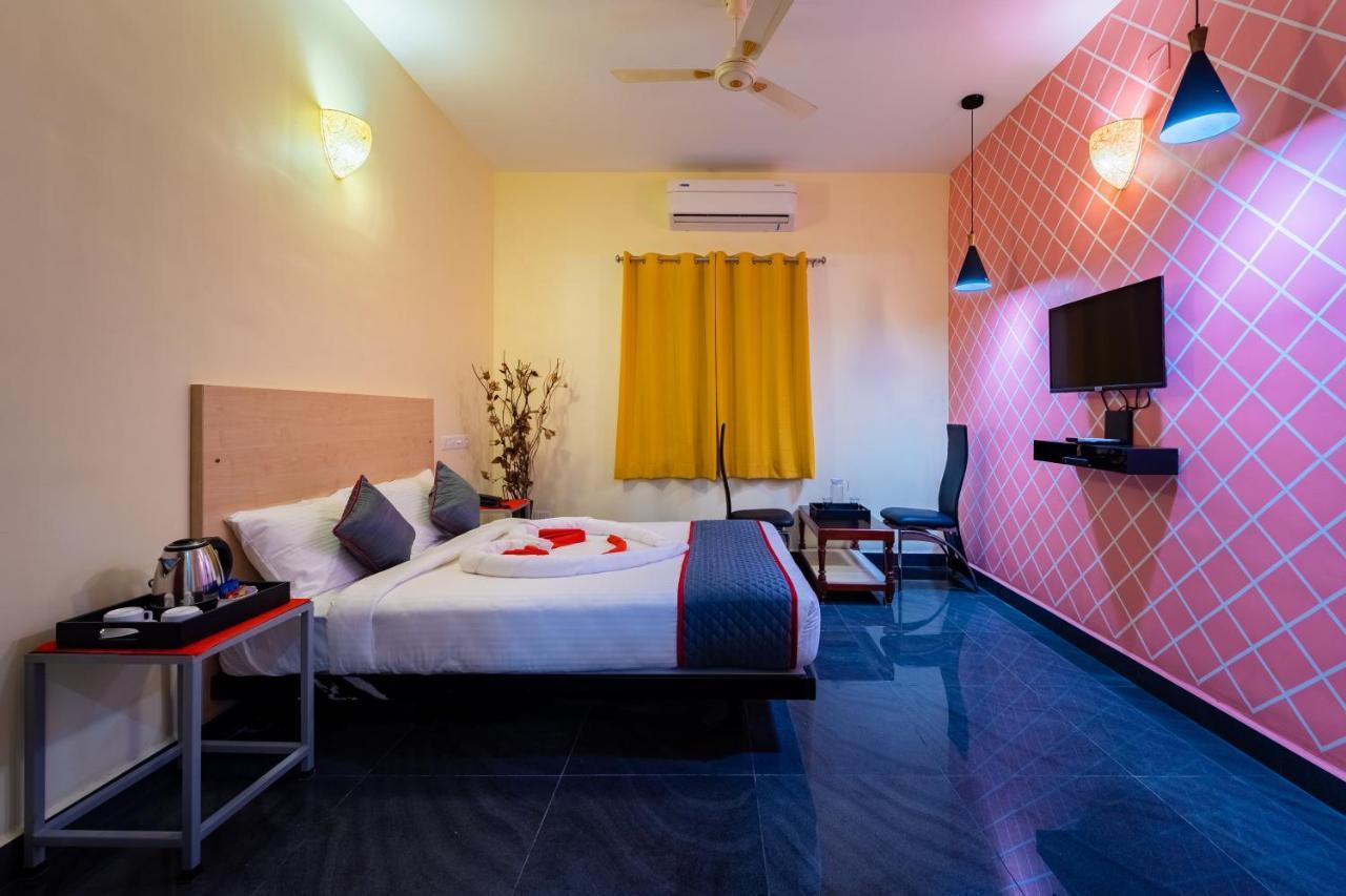 Sornalaxmi Residency Pondicherry Exterior photo