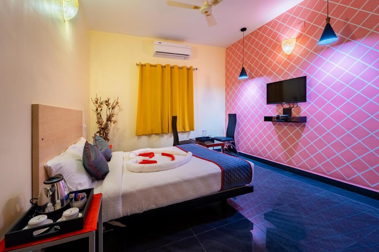 Sornalaxmi Residency Pondicherry Exterior photo
