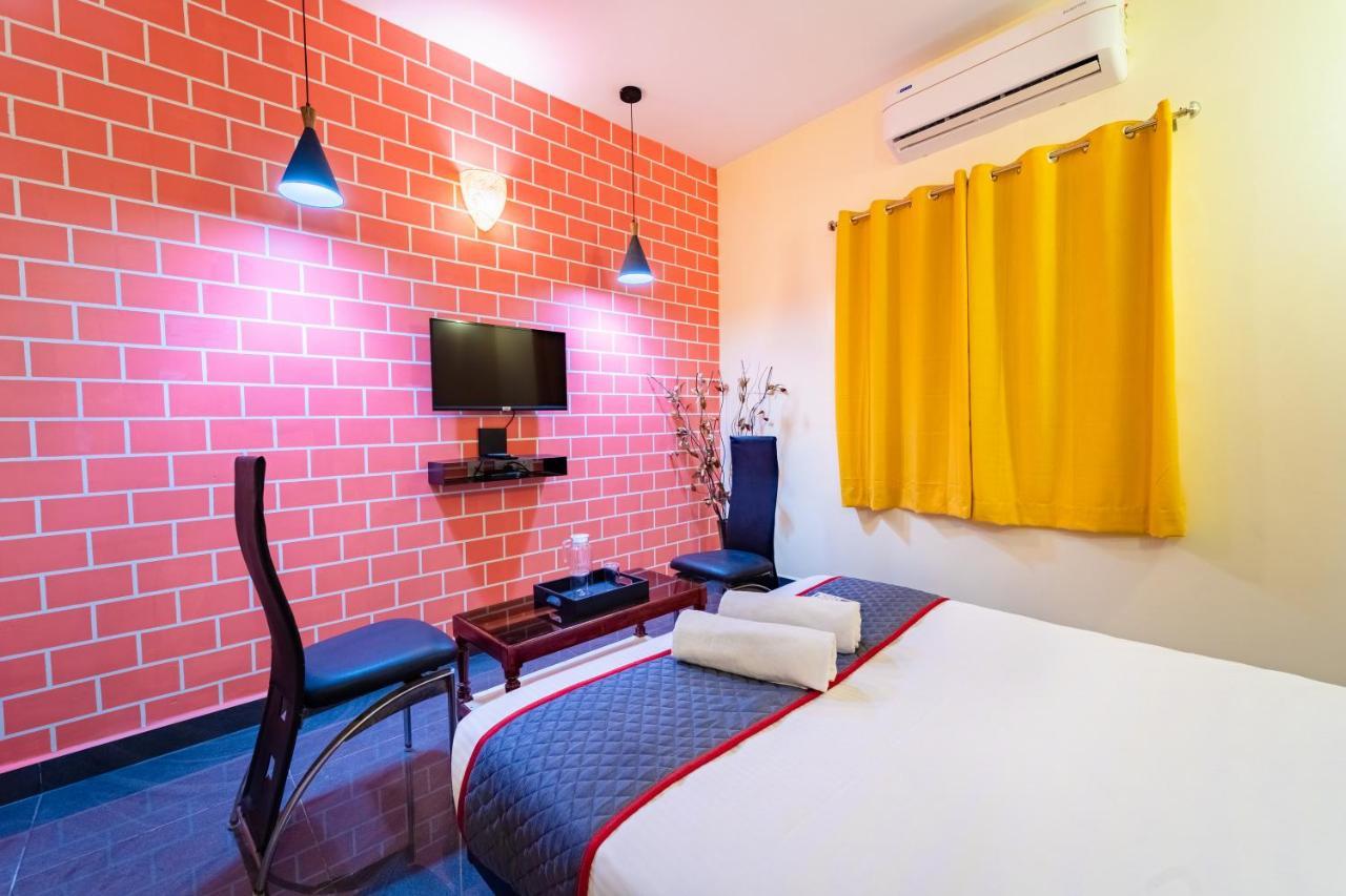Sornalaxmi Residency Pondicherry Exterior photo